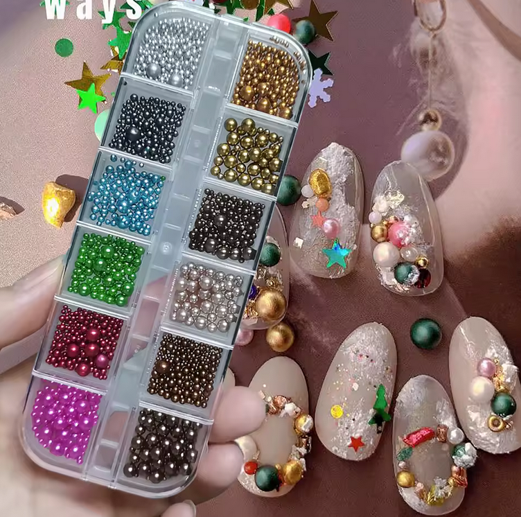 Set de Perles Métalliques Nail Art | 12 Couleurs & Tailles Mixtes