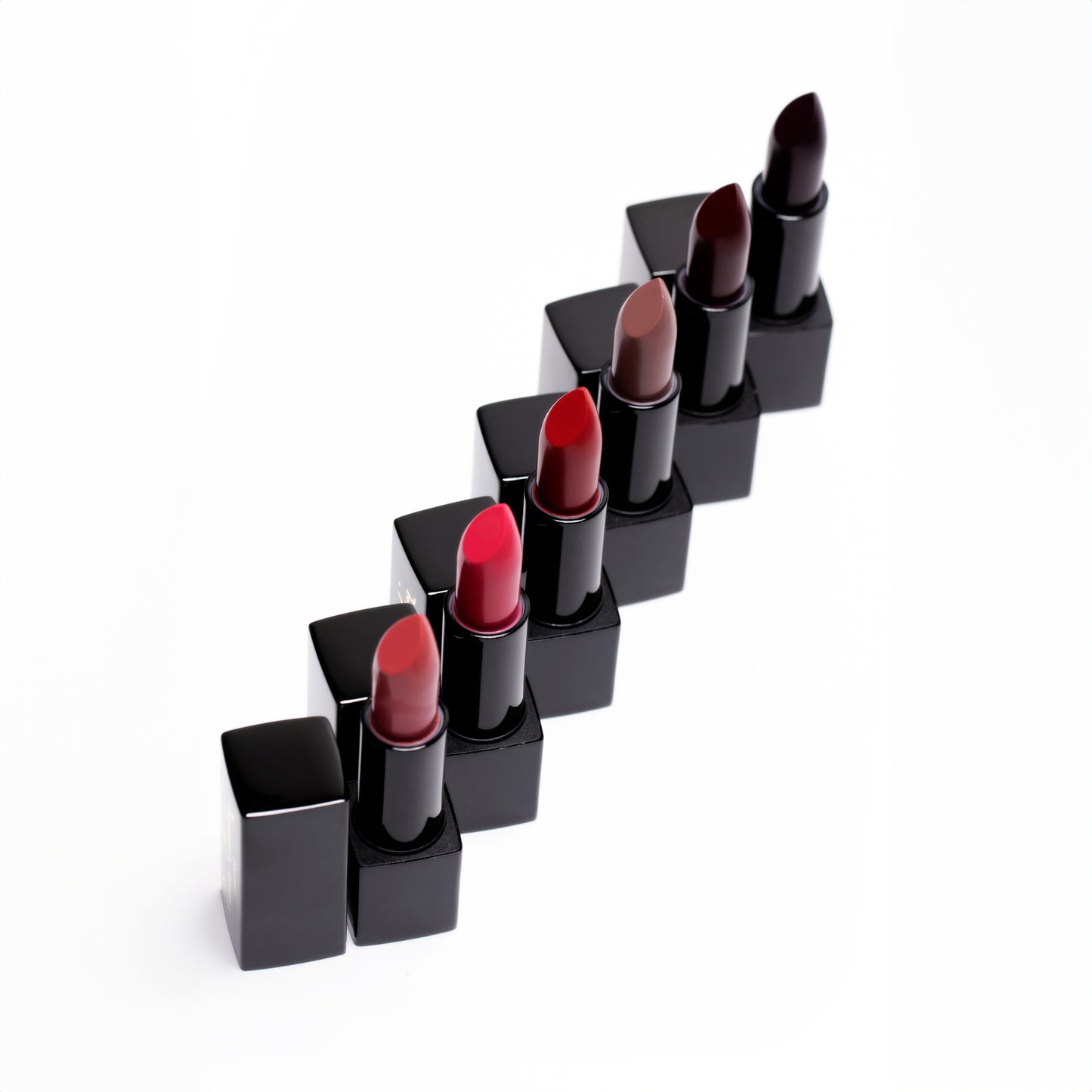 Pierre Cardin Retro Matte Lipstick  Rosy Red 139 - 4 gr