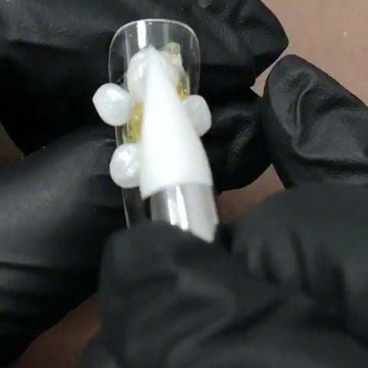 BGLAM CARVED GEL 4D | Floral Effect  | Pearl White 01 | 30ml