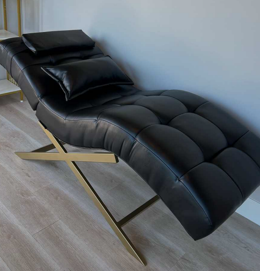 Black and Gold Luxury Lash bed | Leather