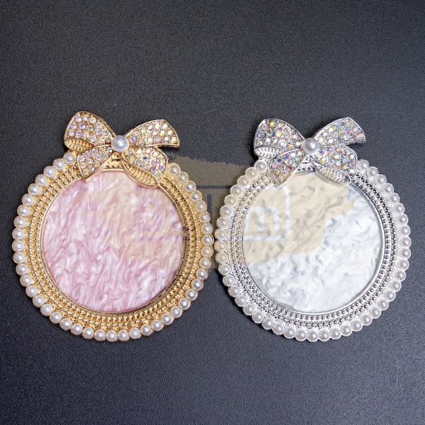 Nail Art Palette With Rhinestones & Pearls Acrylic